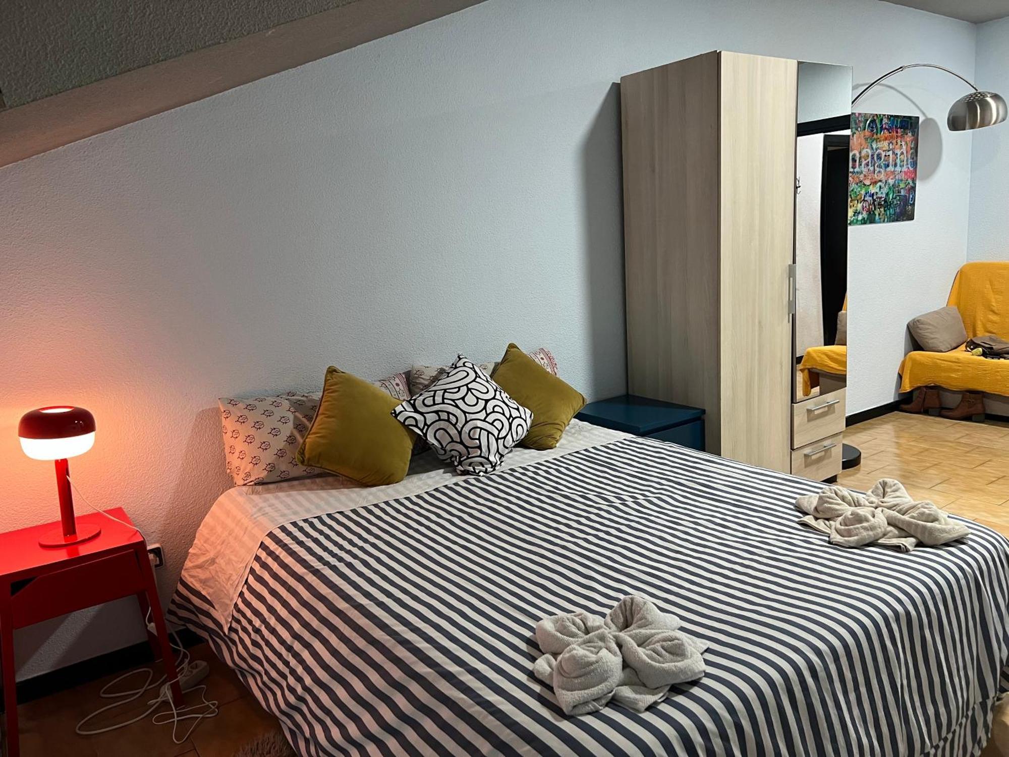 Aparment Puerta De Sol Lägenhet Madrid Exteriör bild