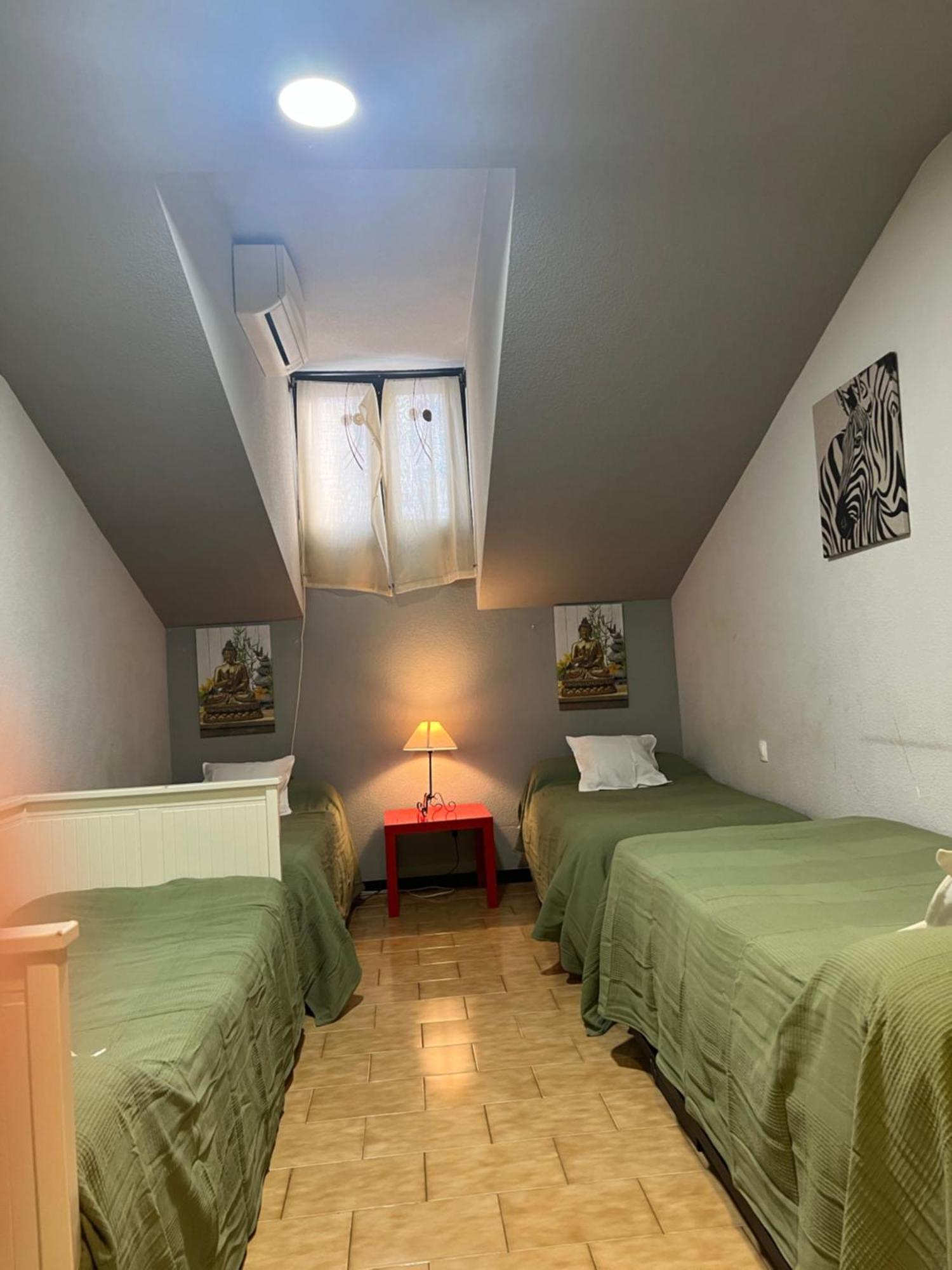 Aparment Puerta De Sol Lägenhet Madrid Exteriör bild